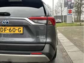 Toyota RAV4 (2023) thumbnail 11