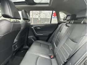 Toyota RAV4 (2023) thumbnail 13