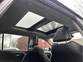 Toyota RAV4 (2023) thumbnail 20
