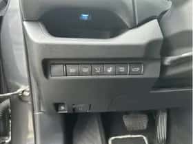Toyota RAV4 (2023) thumbnail 24