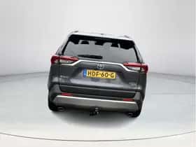 Toyota RAV4 (2023) thumbnail 4