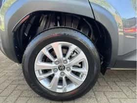 Toyota Yaris Cross (2025) thumbnail 23