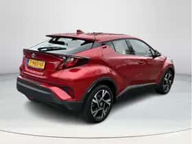 Toyota C-HR (2023) thumbnail 5