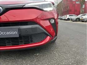 Toyota C-HR (2023) thumbnail 9