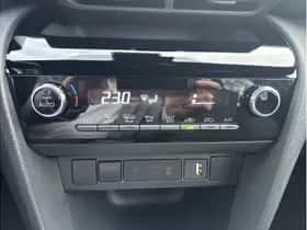 Toyota Yaris Cross (2024) thumbnail 27