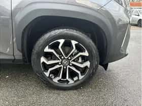 Toyota Yaris Cross (2024) thumbnail 9