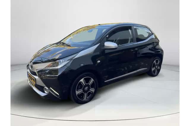 Toyota Aygo (2014) thumbnail 1