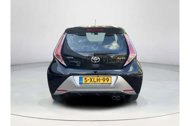 Toyota Aygo (2014) thumbnail 4