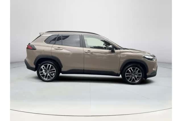 Toyota Corolla Cross (2025) thumbnail 6