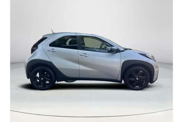 Toyota Aygo X (2022) thumbnail 6