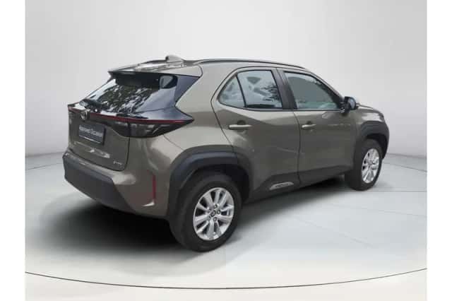 Toyota Yaris Cross (2025) thumbnail 5