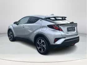 Toyota C-HR (2023) thumbnail 3