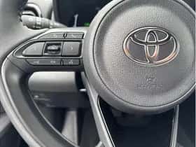 Toyota Yaris Cross (2026) thumbnail 22