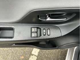 Toyota Yaris (2016) thumbnail 26