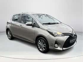 Toyota Yaris (2016) thumbnail 7