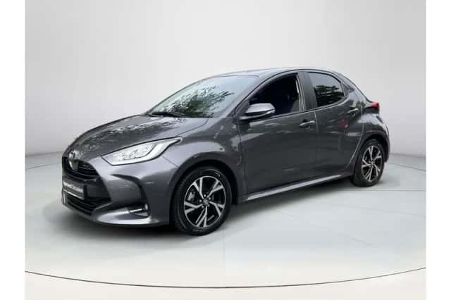 Toyota Yaris (2025) thumbnail 1