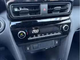 Toyota Yaris Cross (2025) thumbnail 16