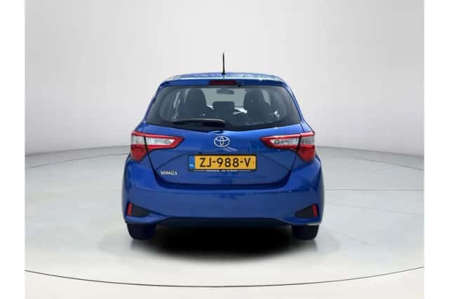 Toyota Yaris (2019) thumbnail 4