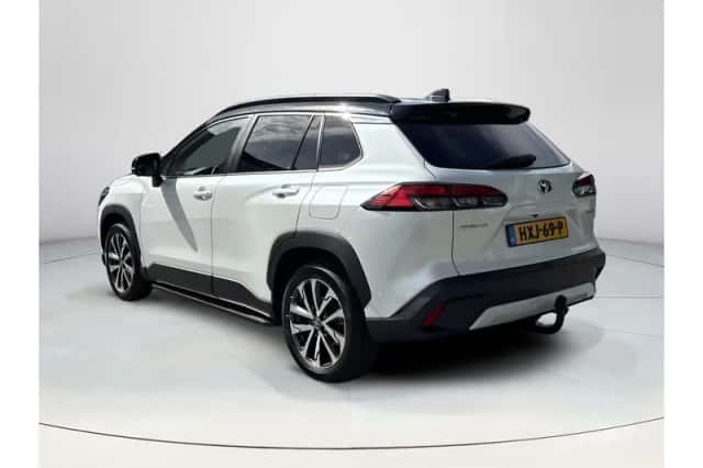 Toyota Corolla Cross (2023) thumbnail 3