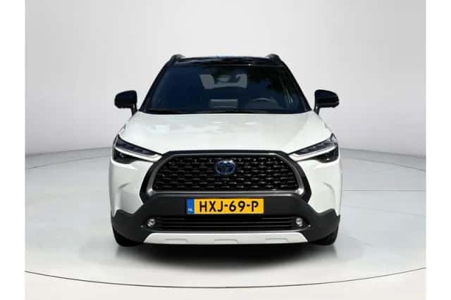 Toyota Corolla Cross (2023) thumbnail 5