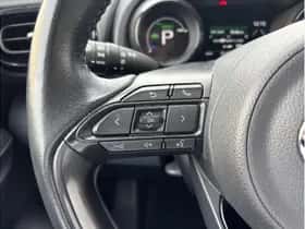 Toyota Yaris (2022) thumbnail 18