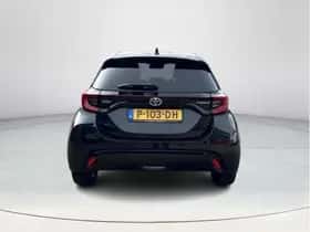 Toyota Yaris (2022) thumbnail 5