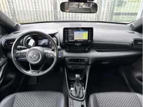 Toyota Yaris (2022) thumbnail 6
