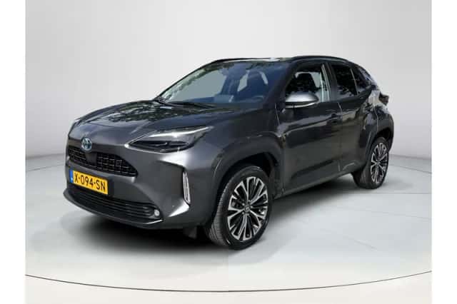 Toyota Yaris Cross (2024) thumbnail 1