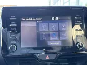 Toyota Yaris (2022) thumbnail 12