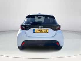 Toyota Yaris (2022) thumbnail 5