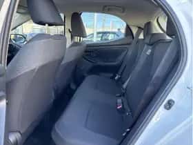 Toyota Yaris (2022) thumbnail 8