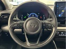 Toyota Yaris (2025) thumbnail 17