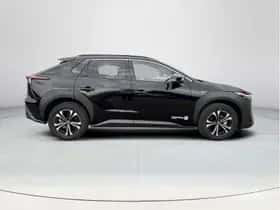 Toyota bZ4X (2026) thumbnail 36