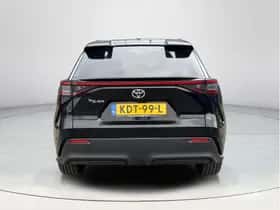 Toyota bZ4X (2026) thumbnail 5