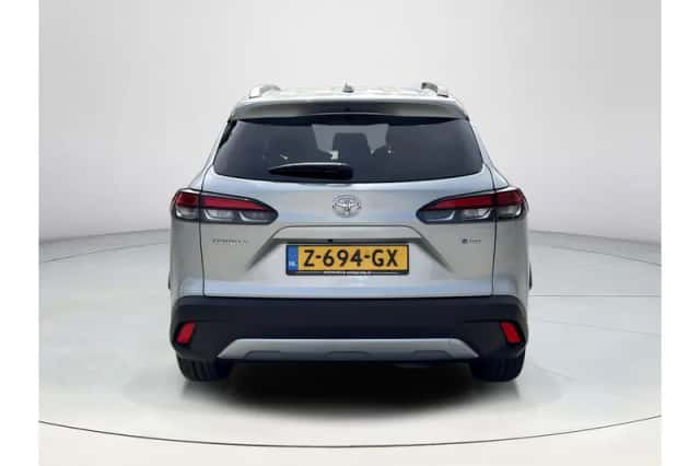 Toyota Corolla (2024) thumbnail 5