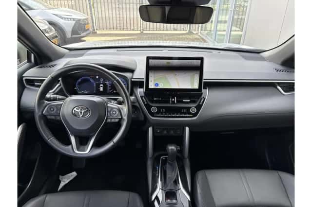 Toyota Corolla (2024) thumbnail 6