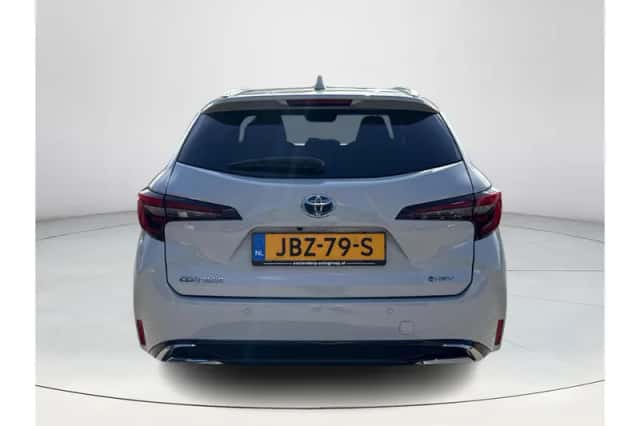 Toyota Corolla (2025) thumbnail 4
