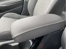 Toyota Corolla (2025) thumbnail 9