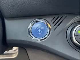 Toyota Yaris (2017) thumbnail 21
