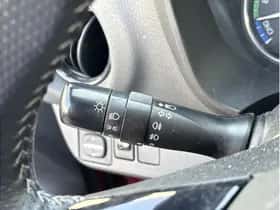 Toyota Yaris (2017) thumbnail 22