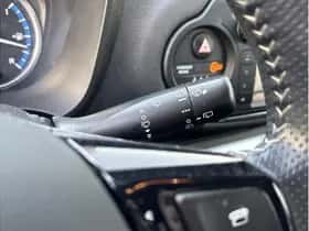 Toyota Yaris (2017) thumbnail 23