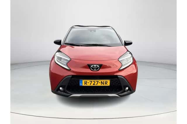 Toyota Aygo X (2022) thumbnail 4