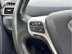 Toyota Verso (2015) thumbnail 16