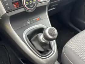Toyota Verso (2015) thumbnail 21
