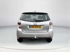 Toyota Verso (2015) thumbnail 5