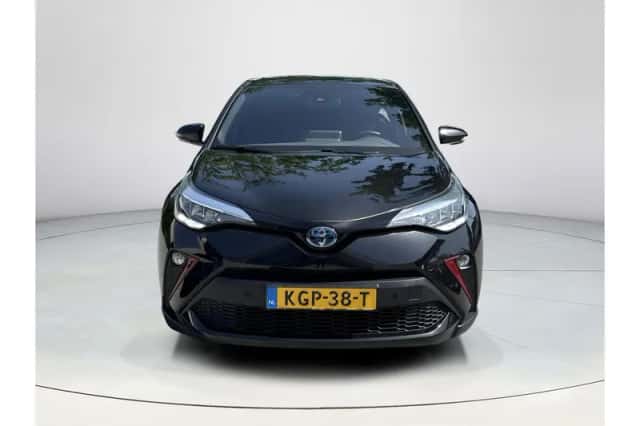 Toyota C-HR (2020) thumbnail 4