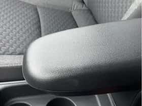 Toyota Yaris Cross (2025) thumbnail 25