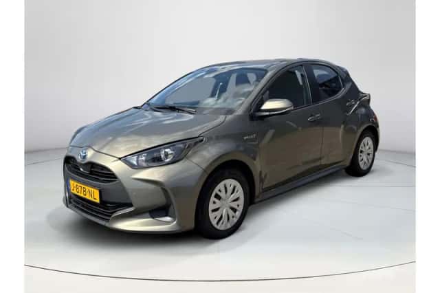 Toyota Yaris (2020) thumbnail 1