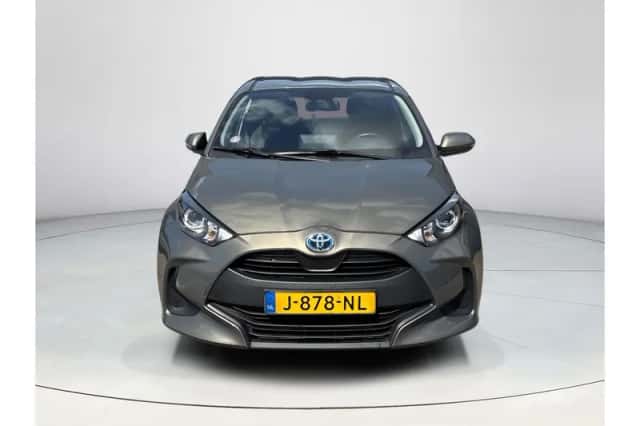 Toyota Yaris (2020) thumbnail 5