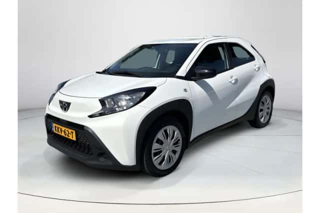Toyota Aygo X (2023) thumbnail 1